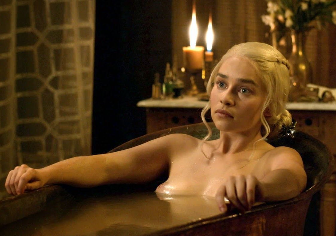 Emilia Clarke Nackt und Sexy. Foto - 21