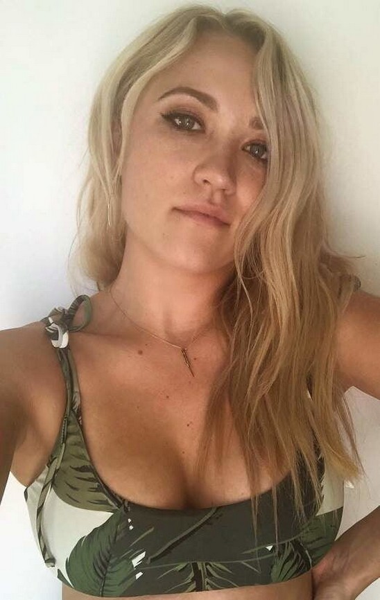 Emily Osment nahá. Fotka - 20