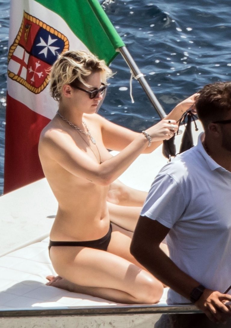 Kristen Stewart nahá. Fotka - 20
