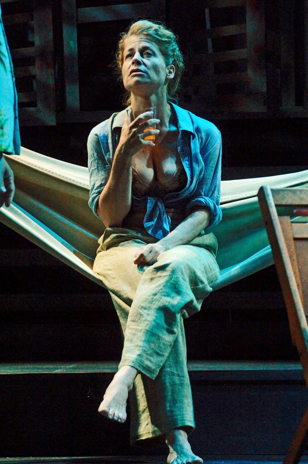 Linda Hamilton nahá. Fotka - 18